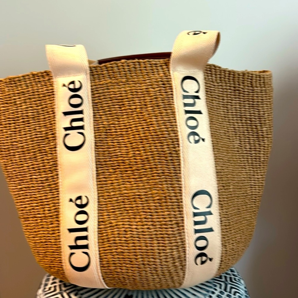 Chloe LARGE WOODY BASKET IN NATURAL FIBERS